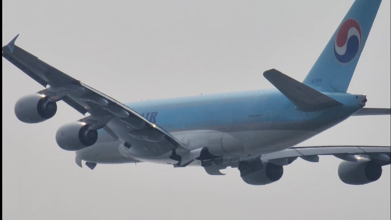260411 Korean Air 대한항공 KE2022 HL7619 take-off from TPE Airport RWY05L