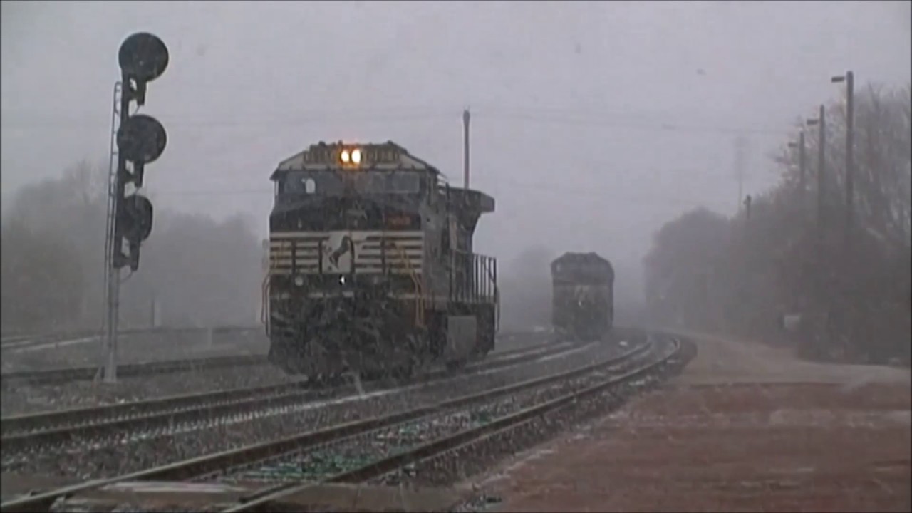 Norfolk Southern @ Elkhart, IN - 2/25/2017