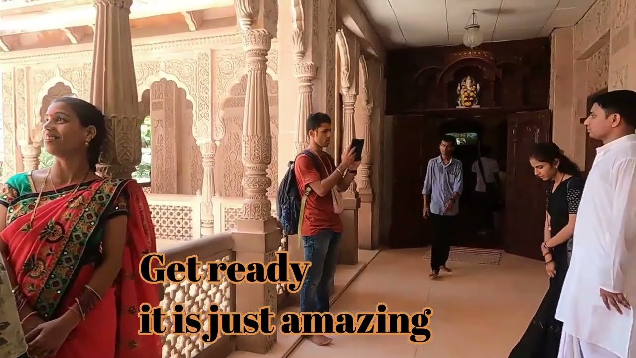 Sri Sri Radha Gopinath Mandir  ( ISKCON Chowpatty )  | Complete information | Radha Krishna  mandir