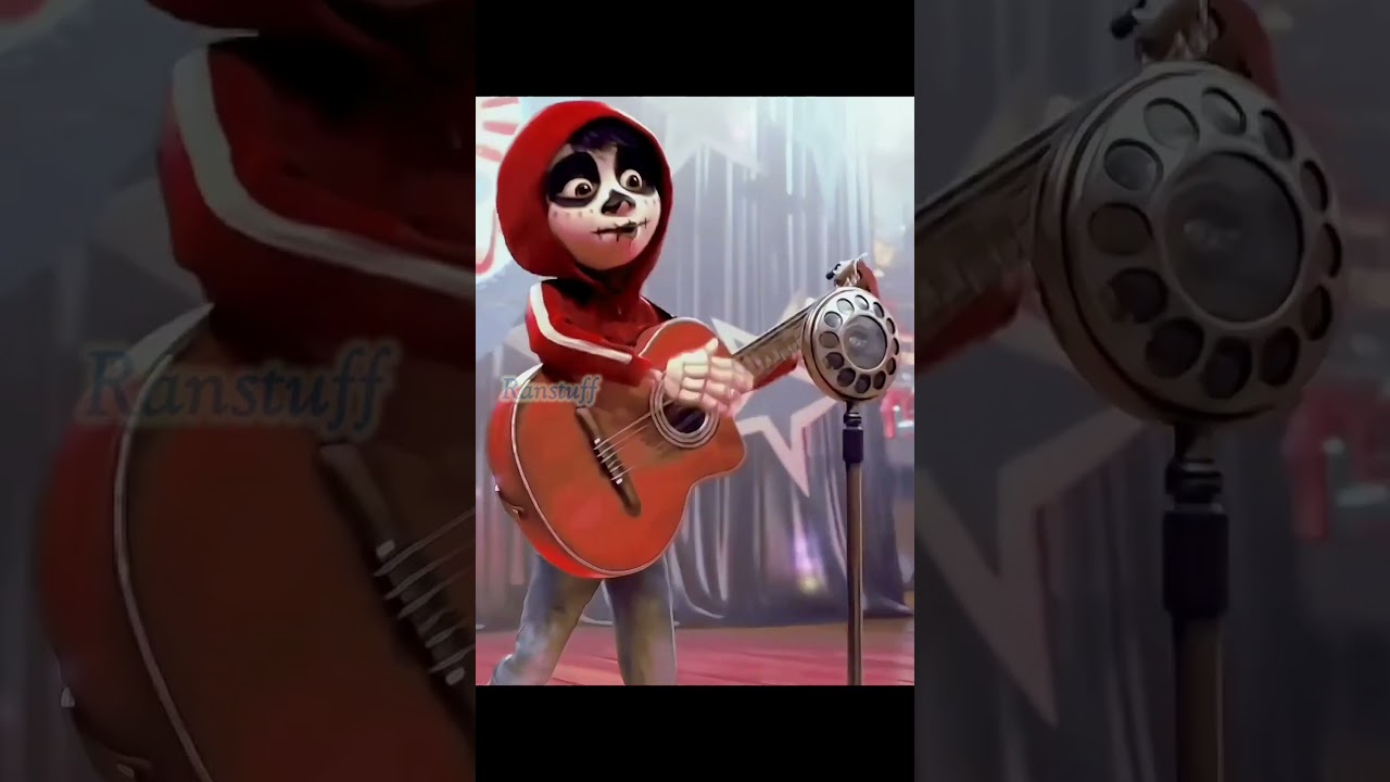 🎶 Un Poco Loco - Live Performance from Coco #fypシ #viral #shorts #coco