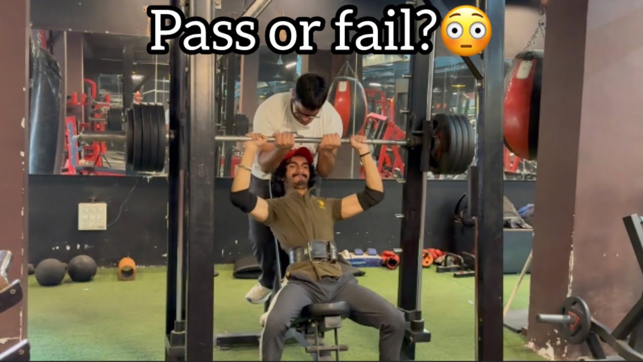 110KG Shoulder press🔥