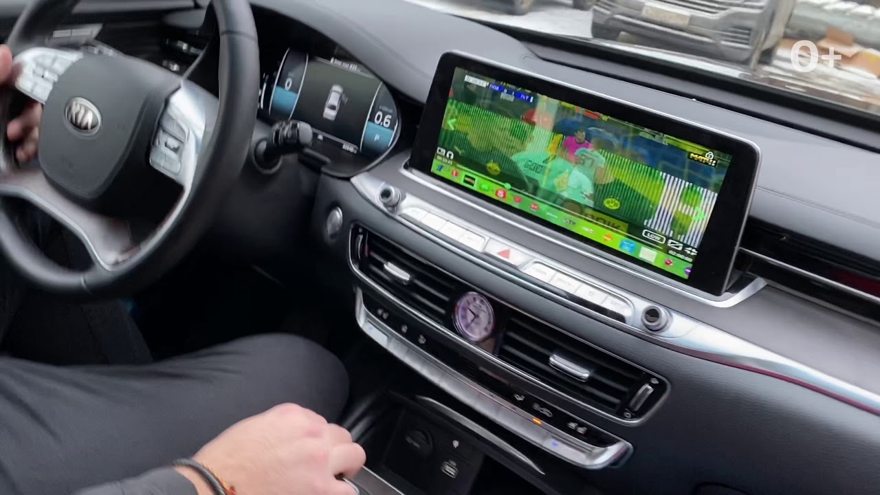 KIA K900 - дополнительная мультимедиа на штатный монитор