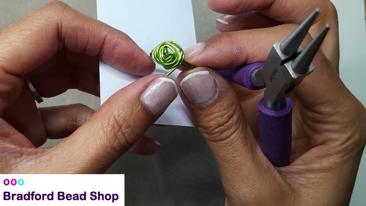 Guide to making a messy swirl wire ring