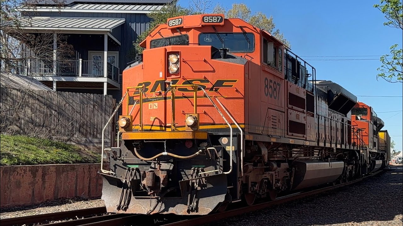 BNSF SD70ACe 8587 Leads Southbound Coal Train in Brenham, TX 3/12/26 (Handheld View)