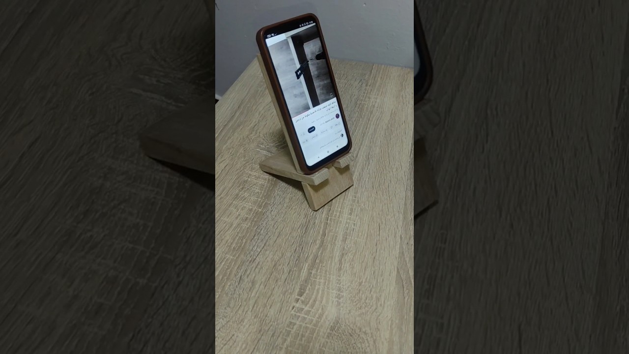 اصنع بنفسك حامل للهاتف الذكي
