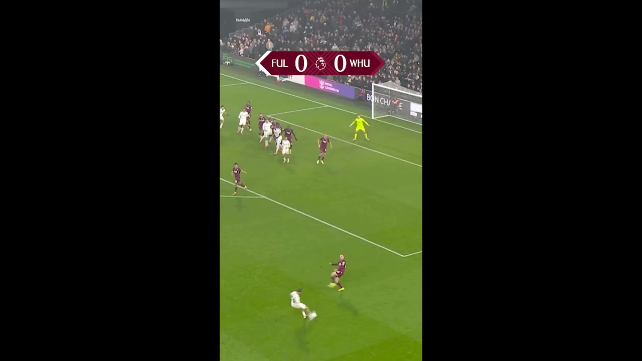 Summerville the hero for the Hammers! ⚒️