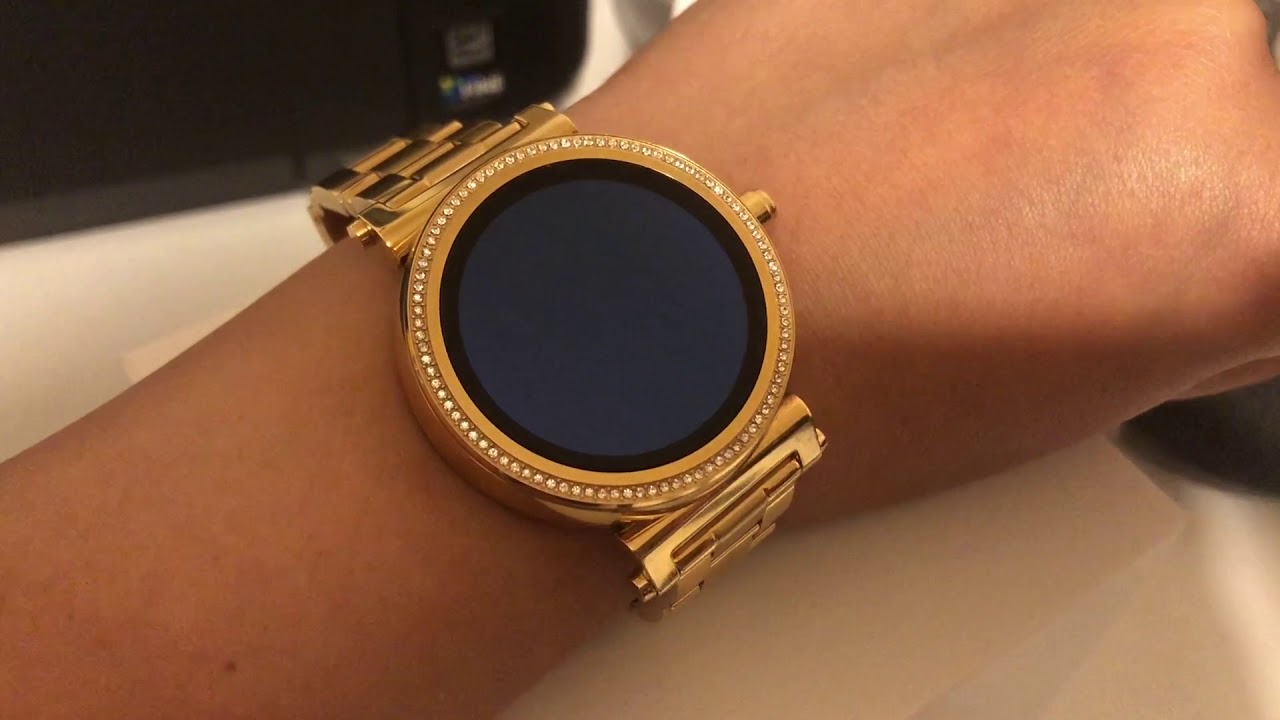MICHAEL KORS ACCESS “SOFIE” FULL REVIEW