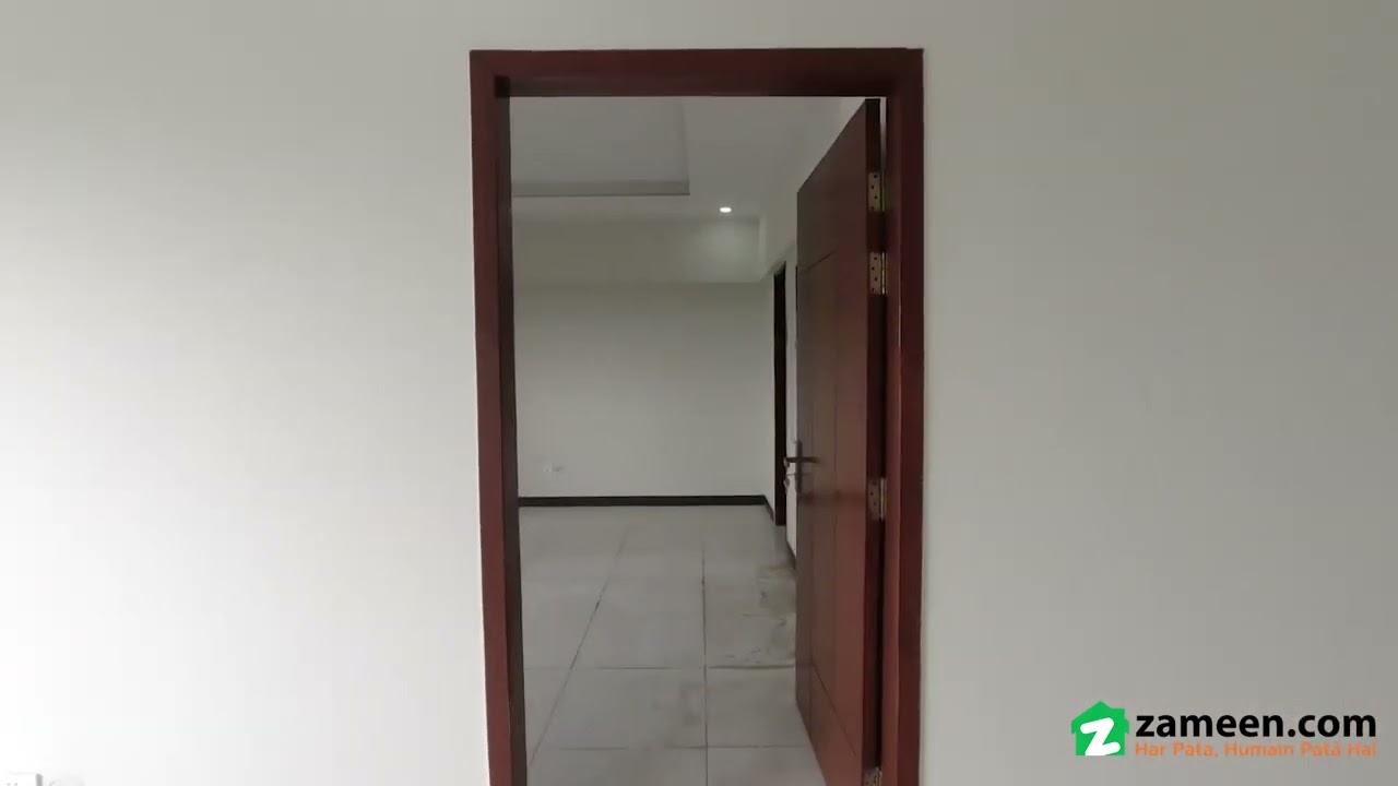 10.7 MARLA HOUSE FOR RENT IN CAPITAL RESIDENCIA E-11 ISLAMABAD