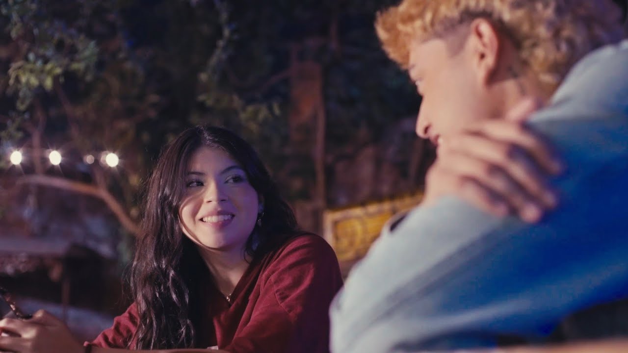 Lauty Lau - LAS FOTOS (Video Oficial) | Prendas De Unicornio