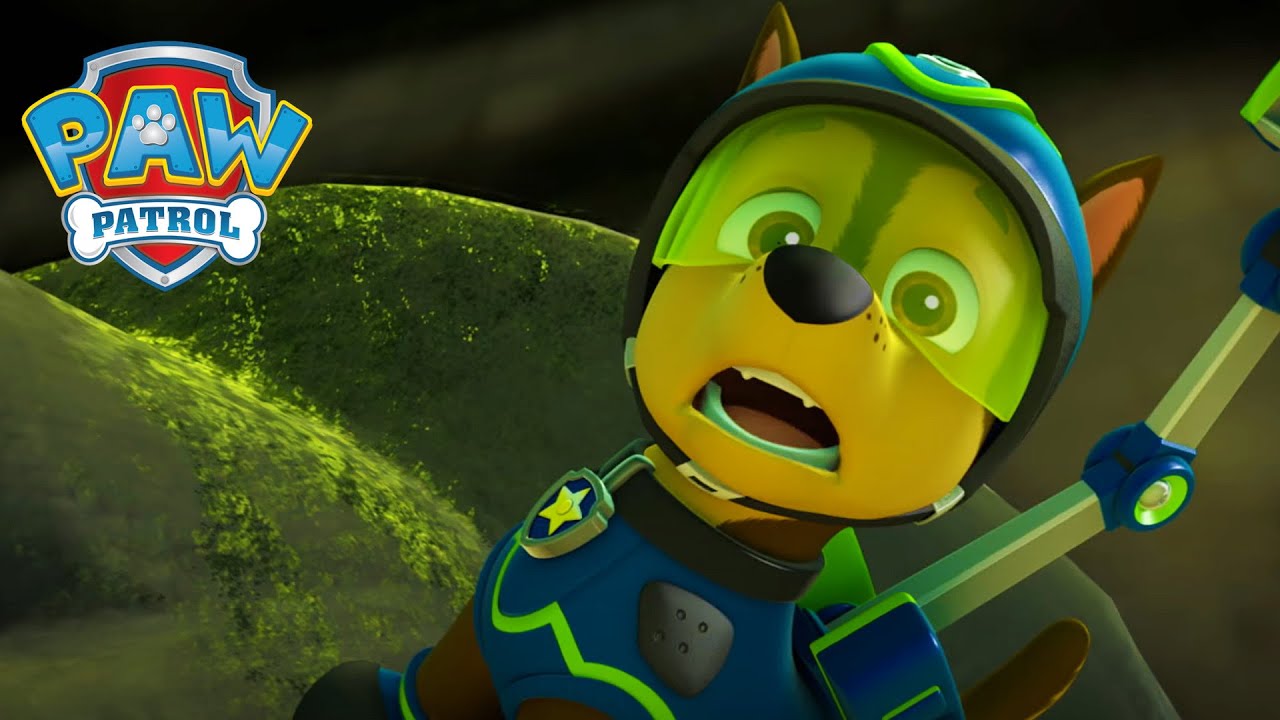 Chase is Lost in a Temple! 🐾🏯 - PAW Patrol - Cartoons for Kids