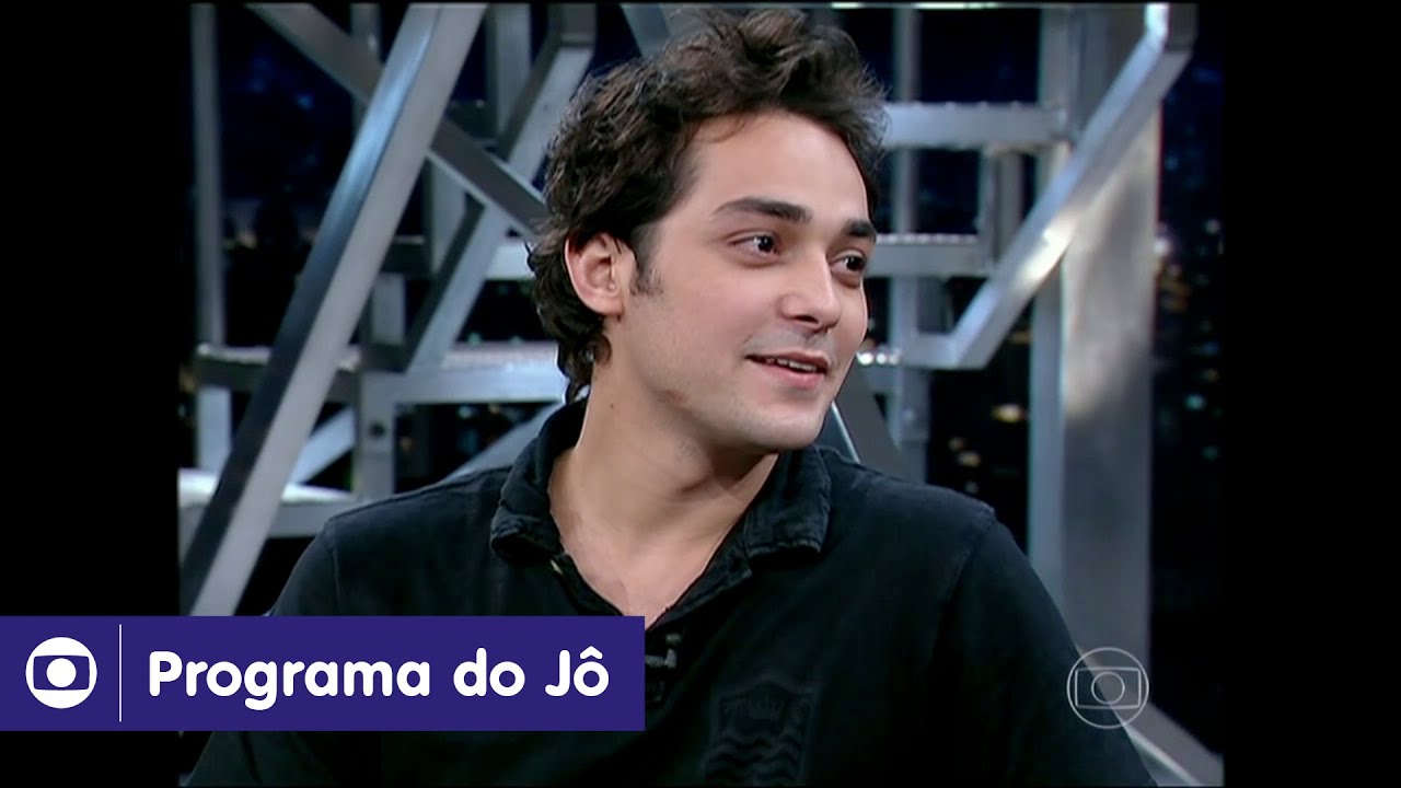 Programa do Jô: reveja o papo com Eduardo Sterblitch
