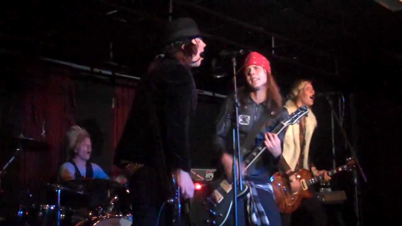 Vains Of Jenna - Enemy In Me (Live)