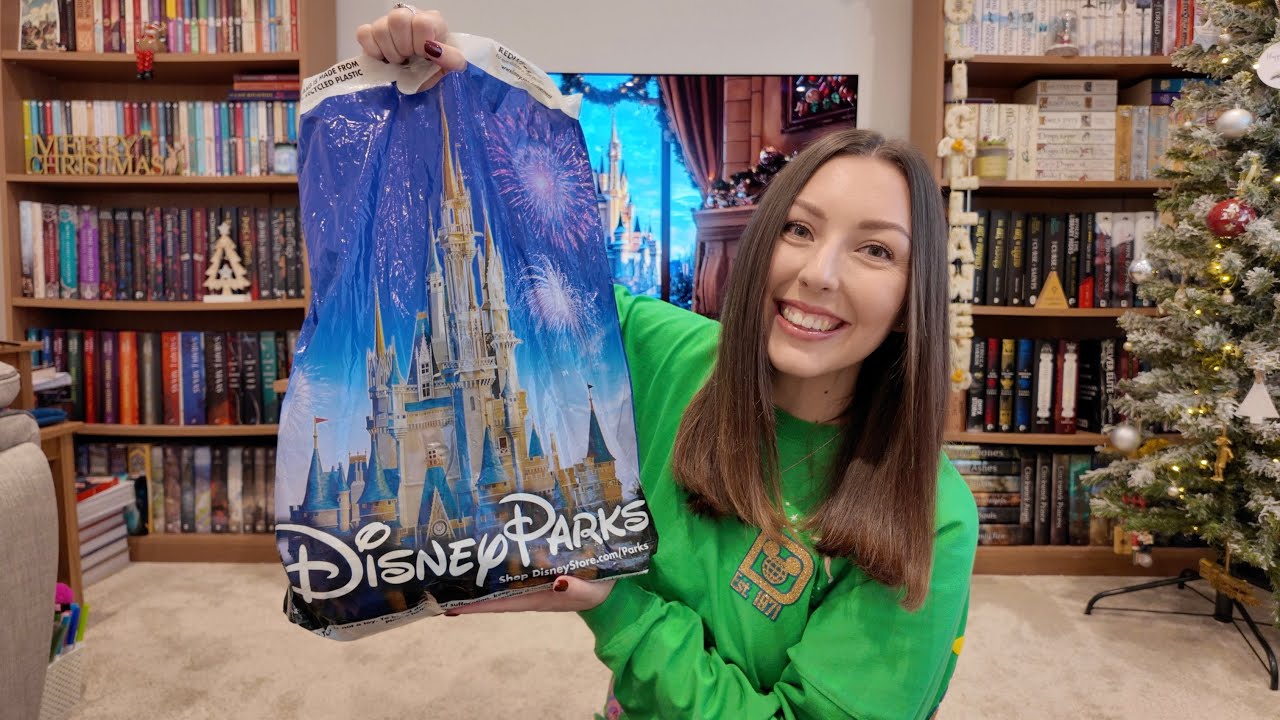 Покупки в Walt Disney World // Значки, кружка и какао от Joffrey's
