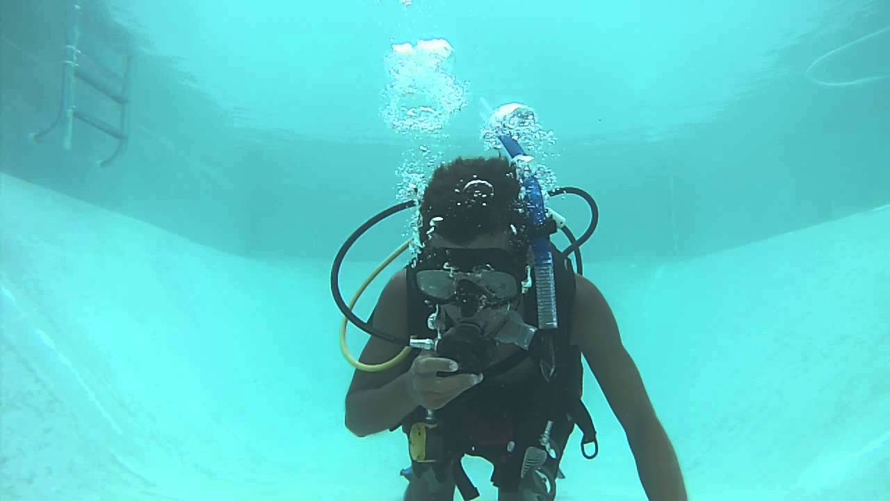 How to Sip Bubbles From a Free Flowing Regulator When Scuba Diving