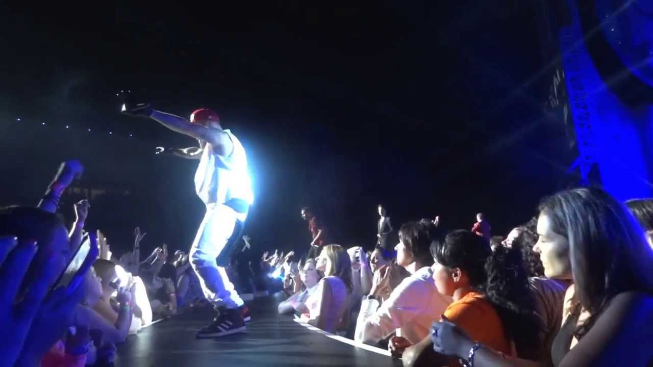 Nick AJ Bromance Love Somebody Backstreet Boys Jones Beach 8/13/13 Concert Live HQ