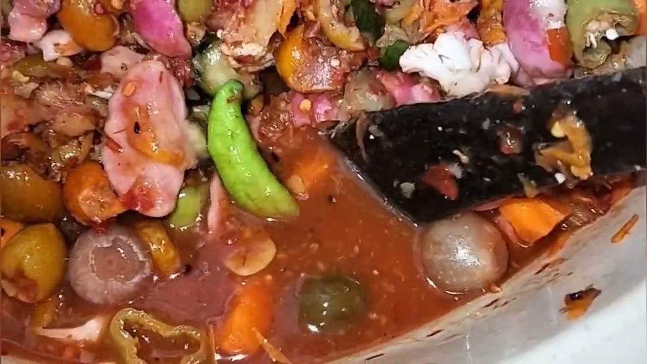 ملك السفره فى رمضان المخلل المشكل كلى منه بعد أربع آيام 🤔