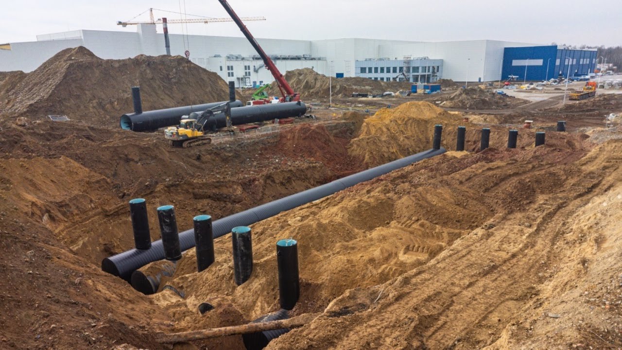 Kanalizacja deszczowa Uponor Infra dla hali walcowni kształtowników gorącowalcowanych Cognor S.A.