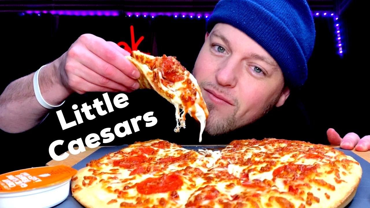 🍕BEST PIZZA EATER ON THE INTERNET BACK AT IT AGAIN 🍕MUKBANG먹방