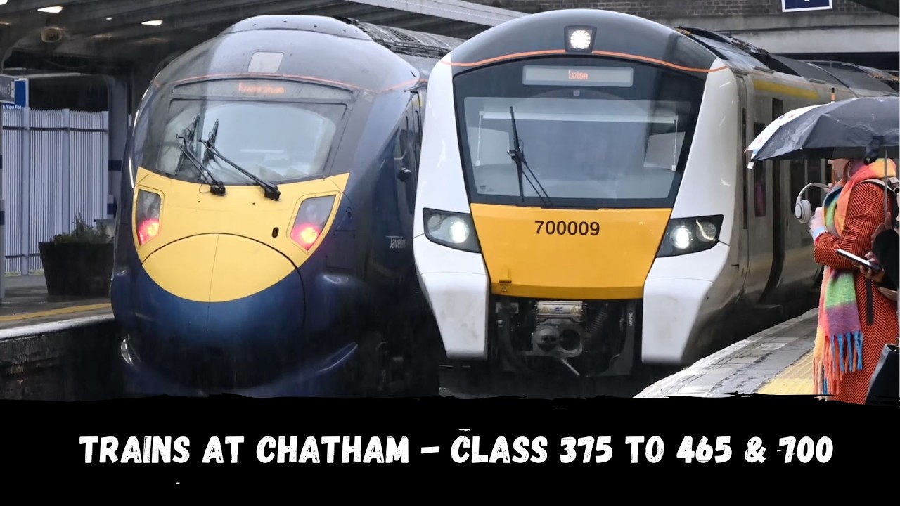 Trains at Chatham Station - Class 465's, 700, 395 and 375!