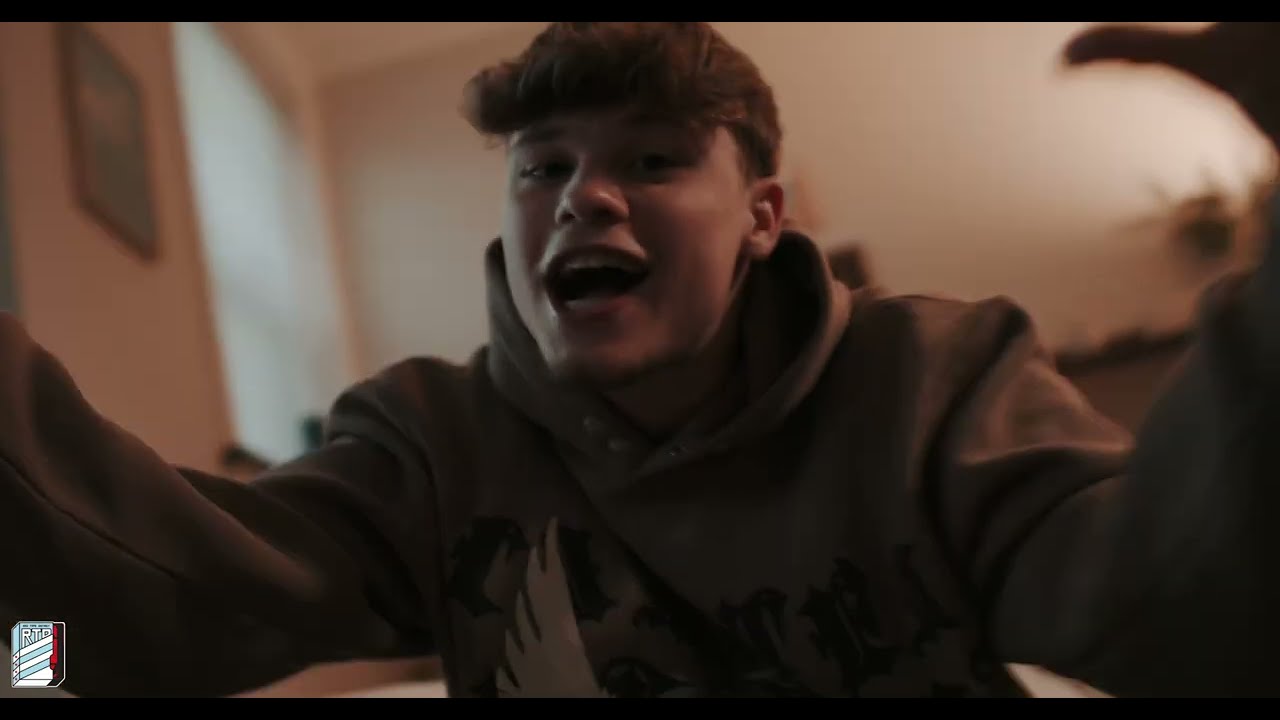 Wavy - Fake Vibes (Official Music Video)