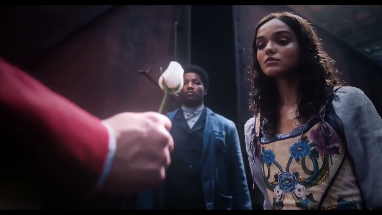 Coriolanus Snow meets Lucy Gray for the first time - Hunger Games The Ballad of Songbirds and Snakes