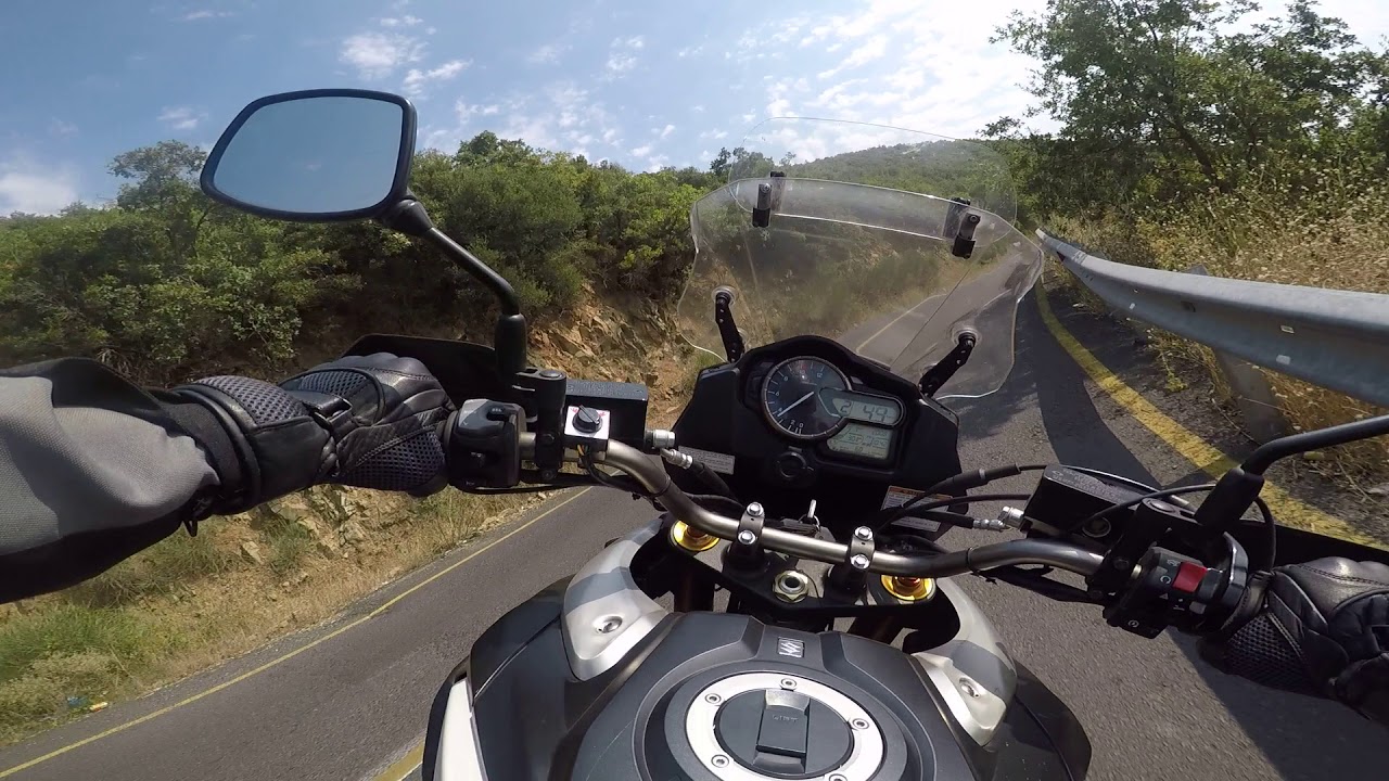 Cornering on Twisty Roads Suzuki DL1000 V-Strom&Honda NC750X