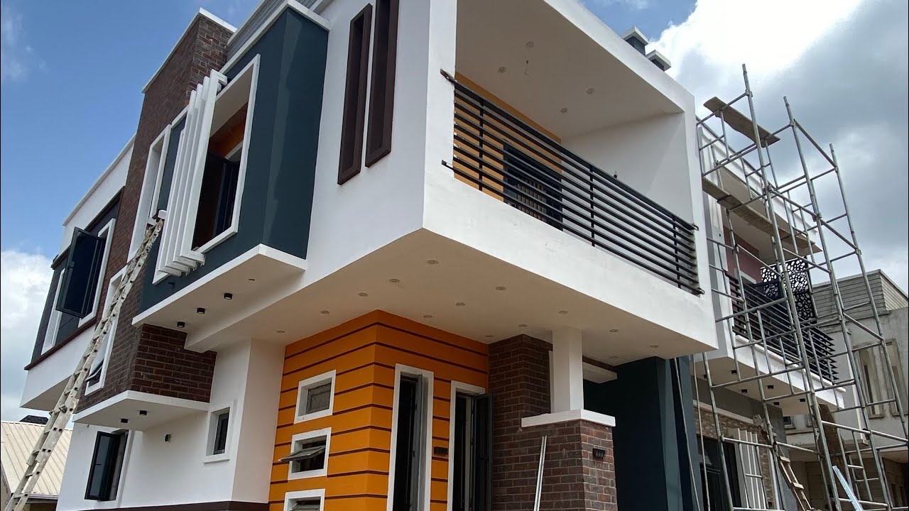 LUXURY DUPLEX IN IBADAN : KOLAPO ISHOLA GRA