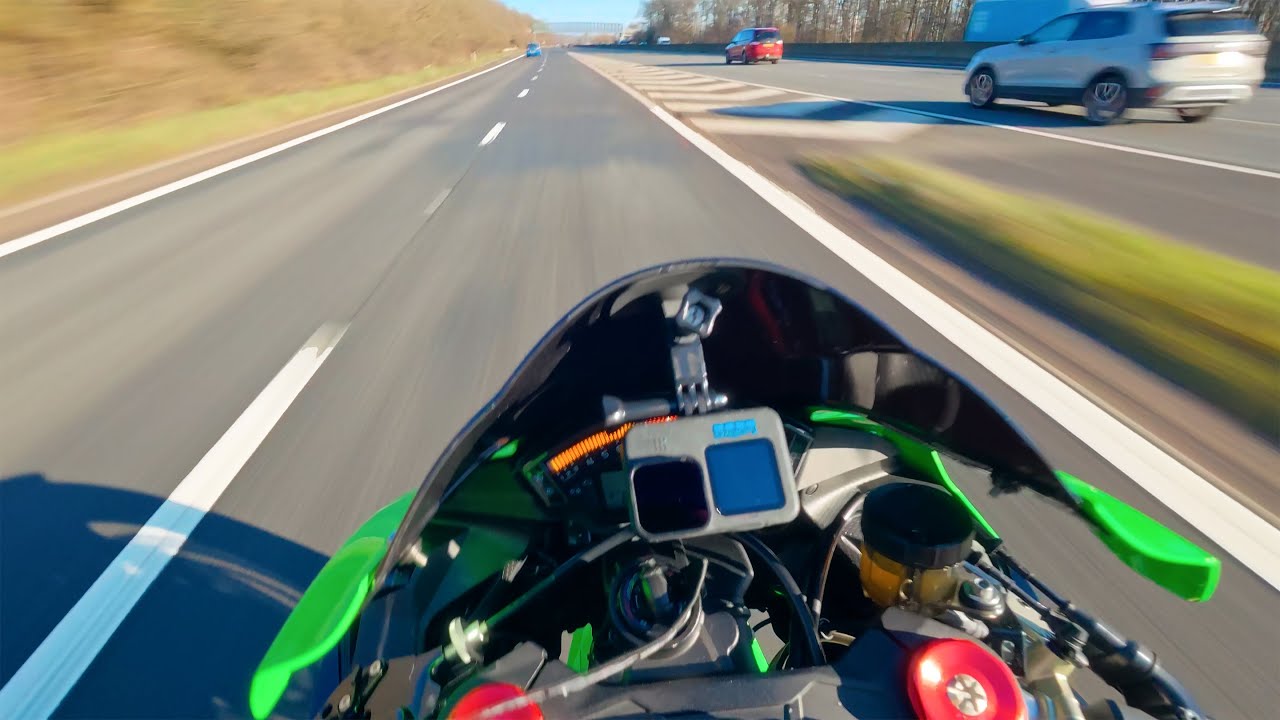 SUPERBIKE COFFEE RUN! - ZX10R