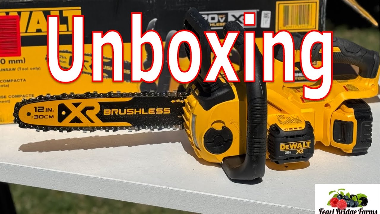 DeWalt 20v Chainsaw first time, unboxing, and first impressions.