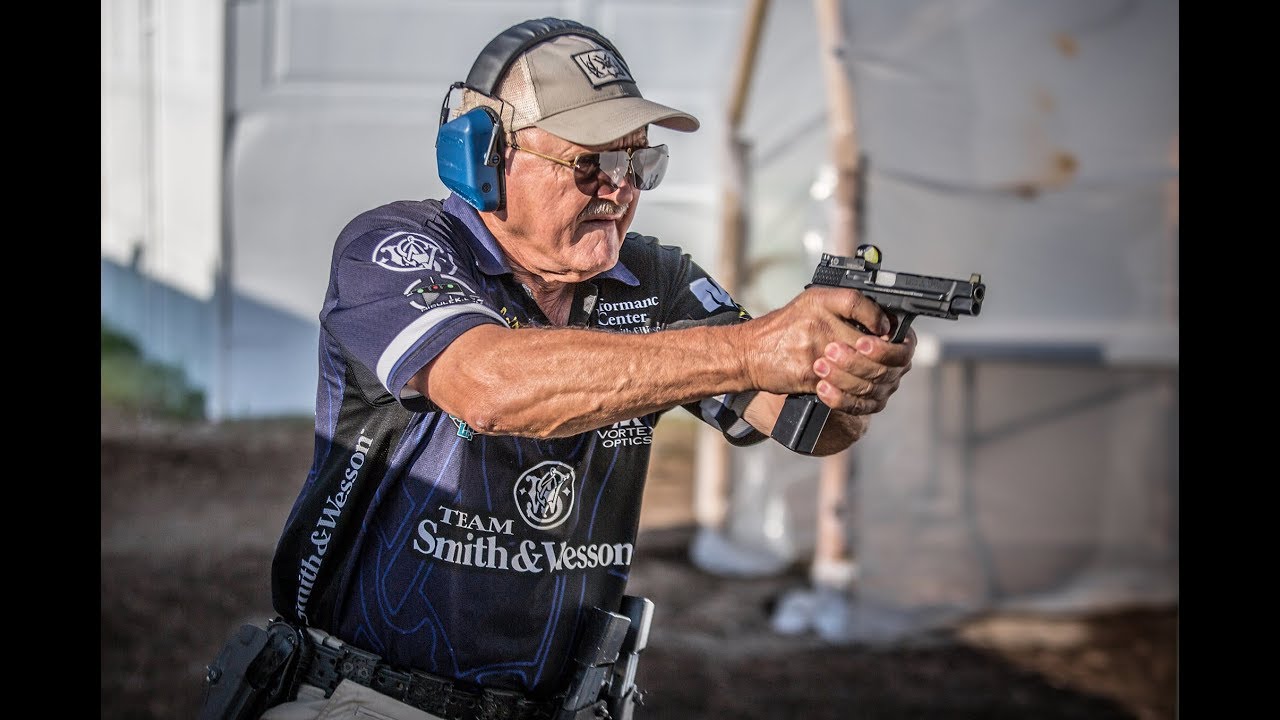 **ОБУЧЕНИЕ** Контроль отдачи с моим пистолетом S&W M&P Competition