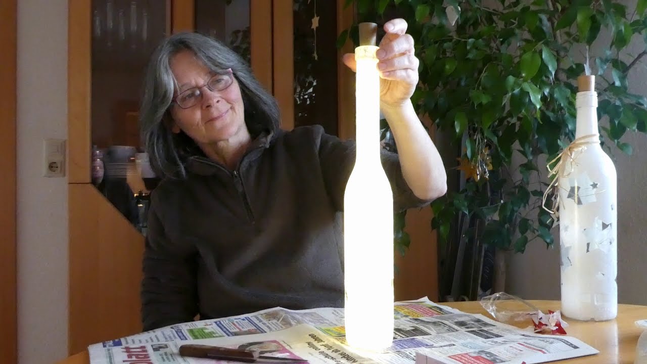 Leuchtende Weihnachtsflaschen
