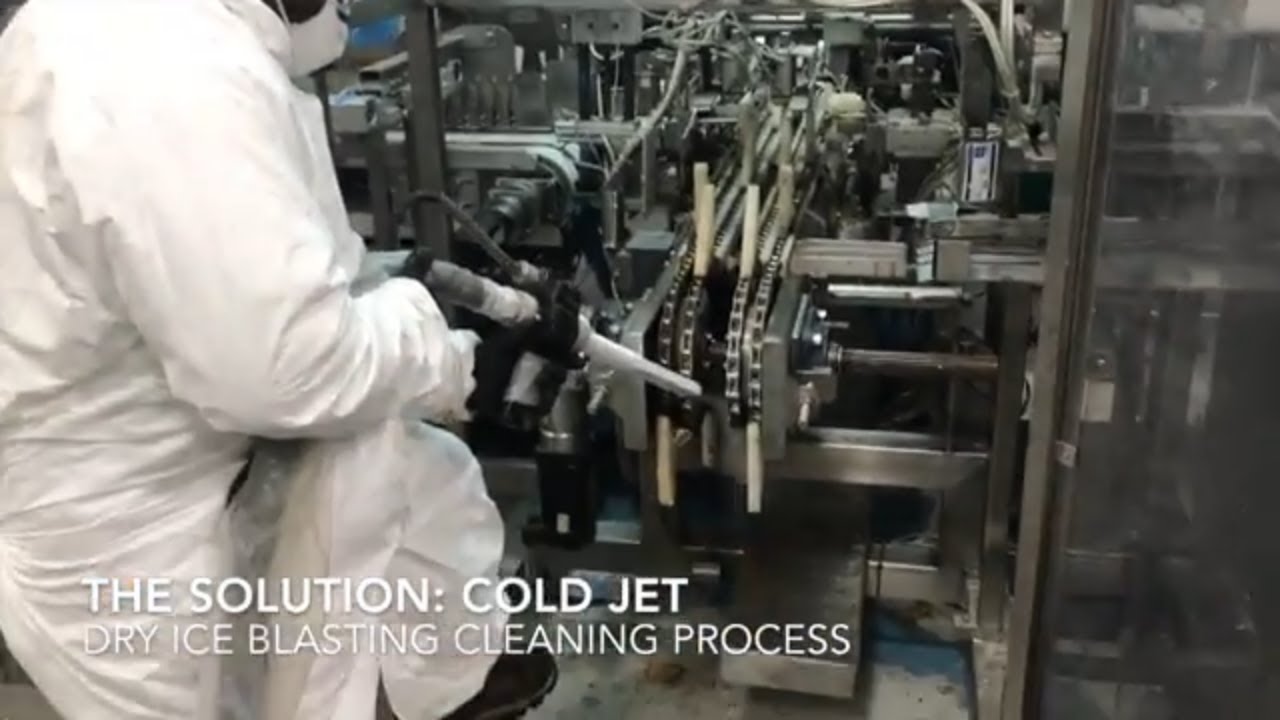 Cold Jet Dry Ice Blasting - Gravy Packaging Machine (Food Industry)