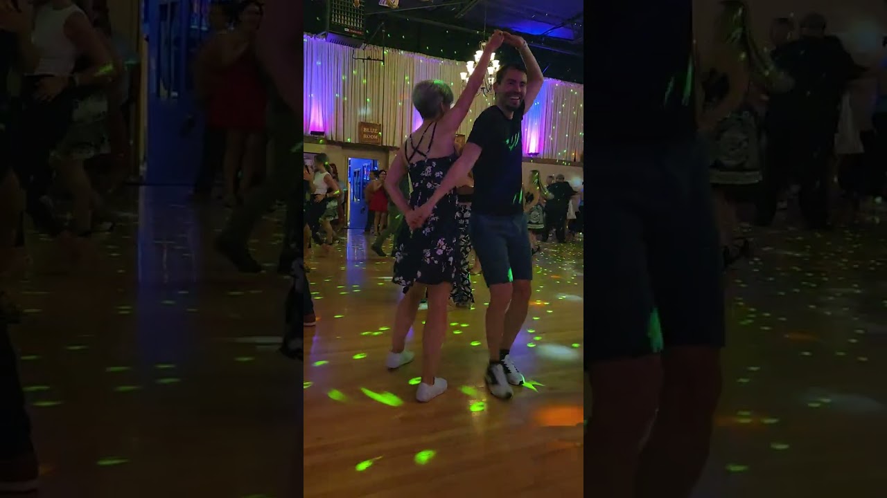 Dancing with Luis (08/2023)