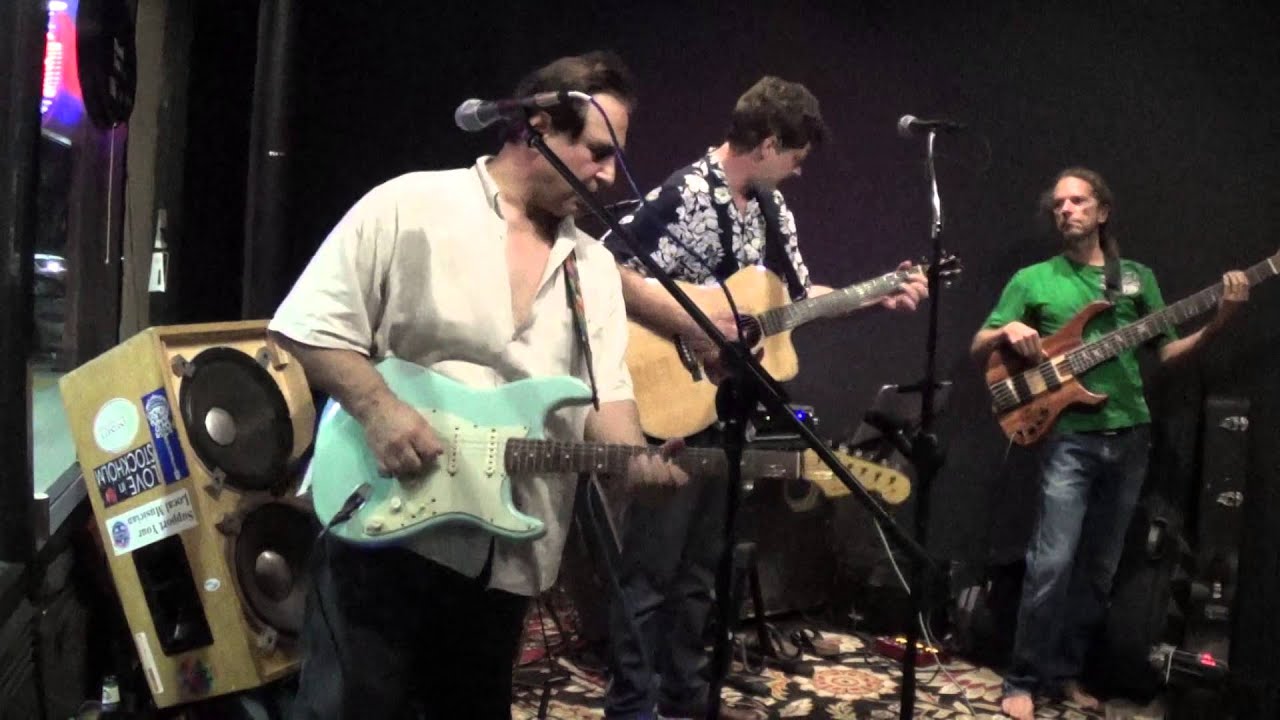 Earth Bombs Mars - Boneyard at Cuvee 103 on 6/20/2014