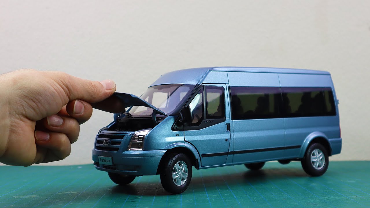Ford transit diecast model 1:18 Scale | Paudi Ford Transit
