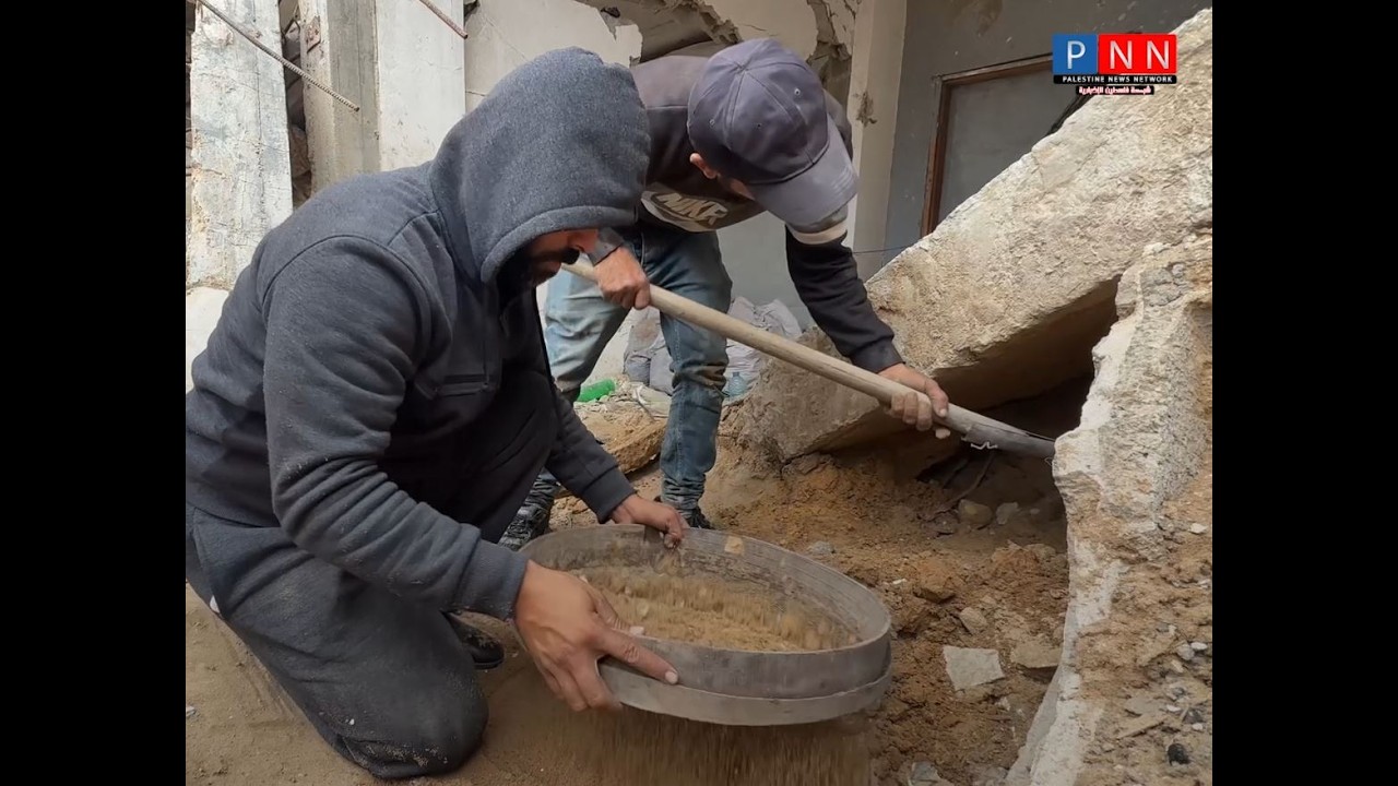 بين الركام والوفاء: قصة بحث المواطن محمود أبو إسماعيل عن عظام وبقايا الأحبة شاهد PNN  فيديو