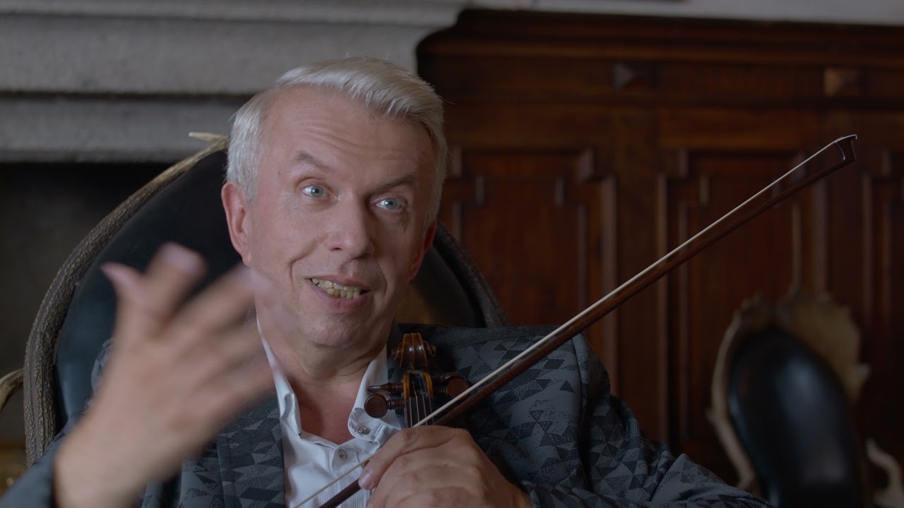 Jaroslav Svěcený - Hudební procházka zámkem Blatná