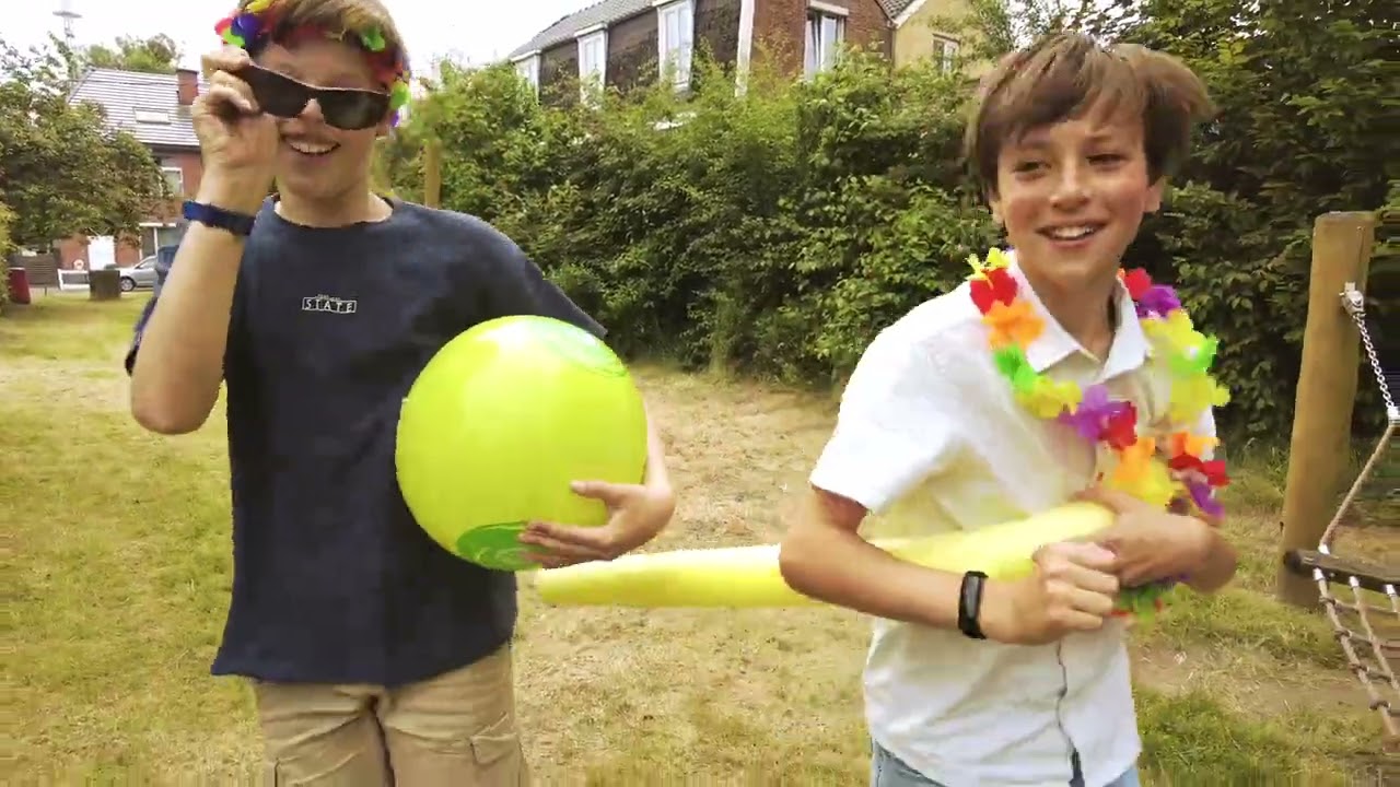 Lipdub Better When I'm Dancing