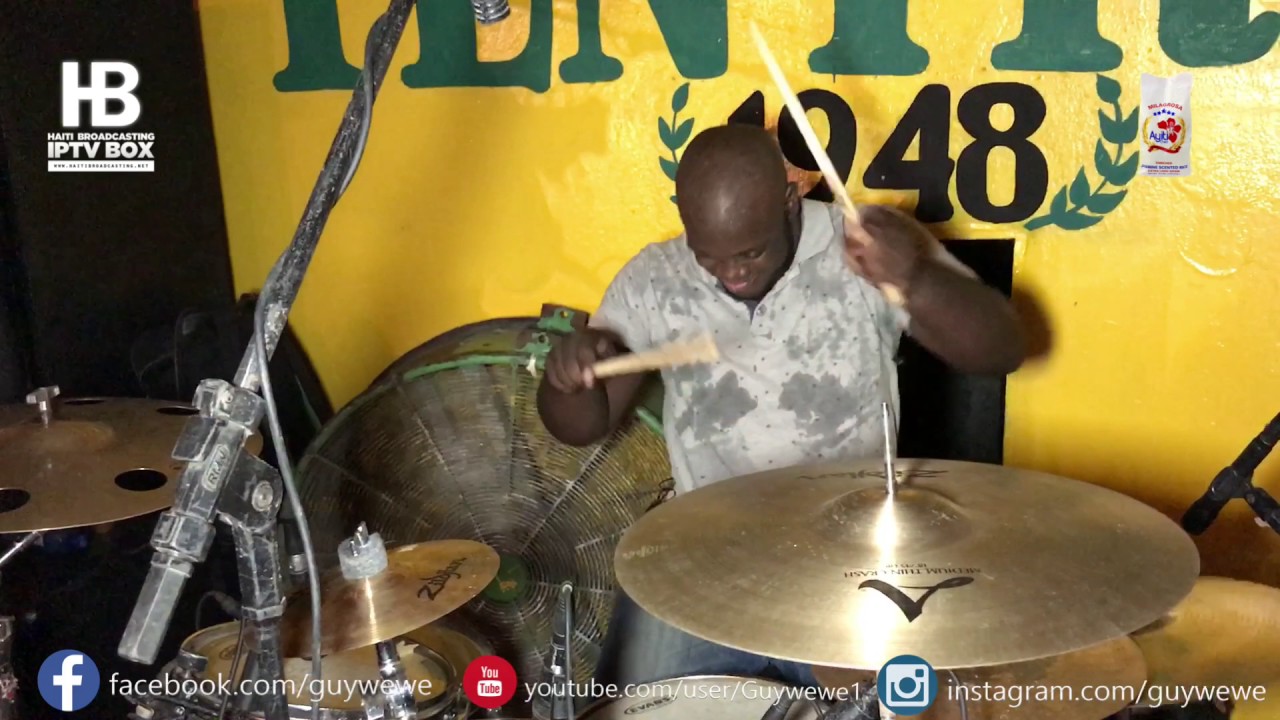HARMONIK LIVE 