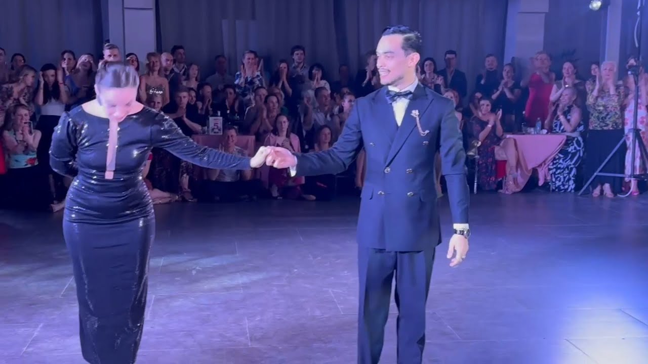 Night Milonga &ndash; DJ Nicolas Credidio | Showtime with Ornella & Juan