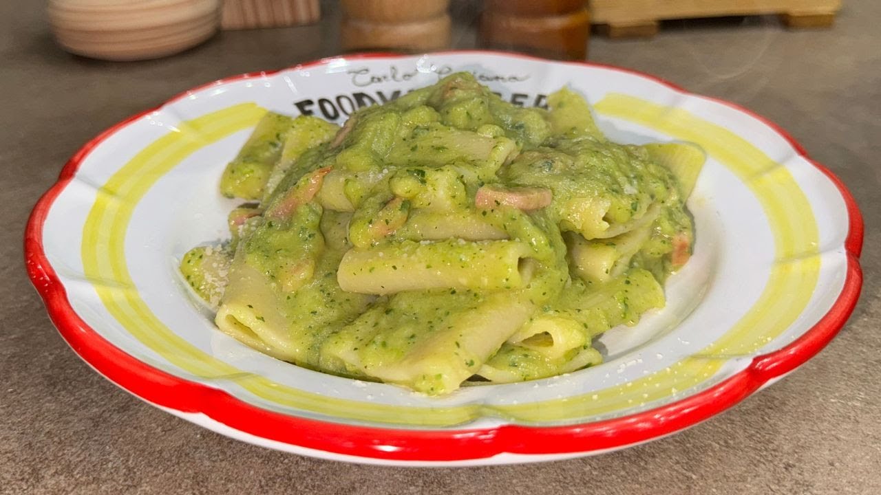PASTA CREMA DI ZUCCHINE E SPECK