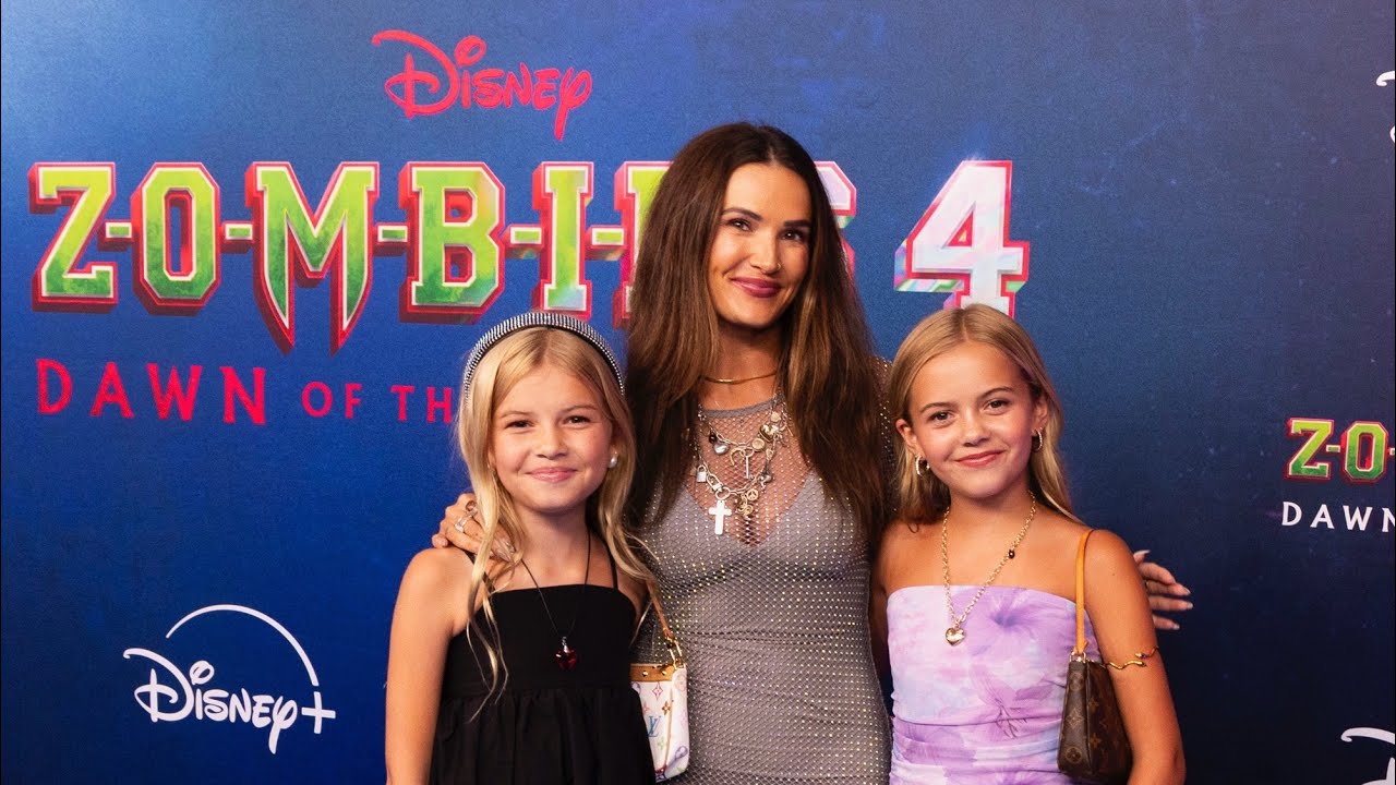 WE MET the DISNEY ZOMBIES 4 cast!! 😱🧟 Hollywood premiere vlog!