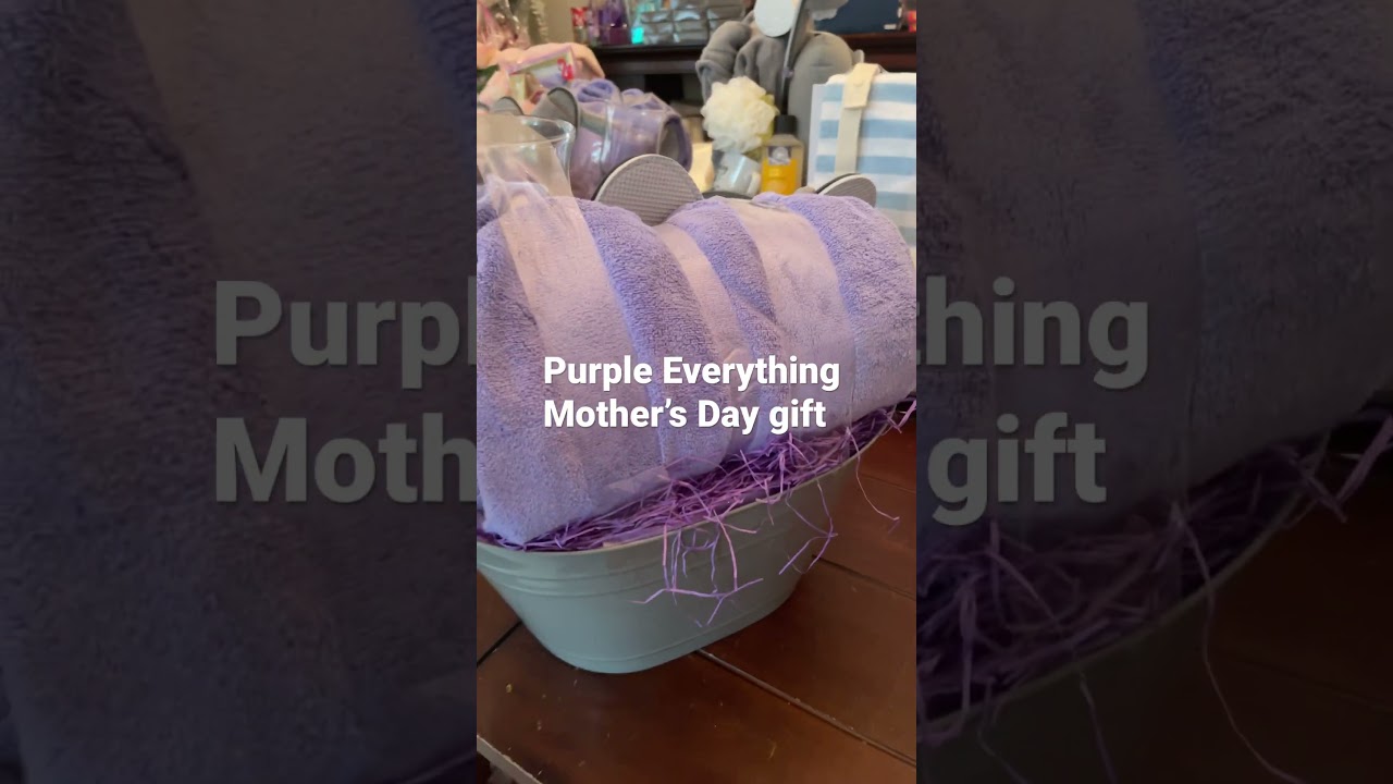 Victoria Secret Mother’s Day Gifts Basket 