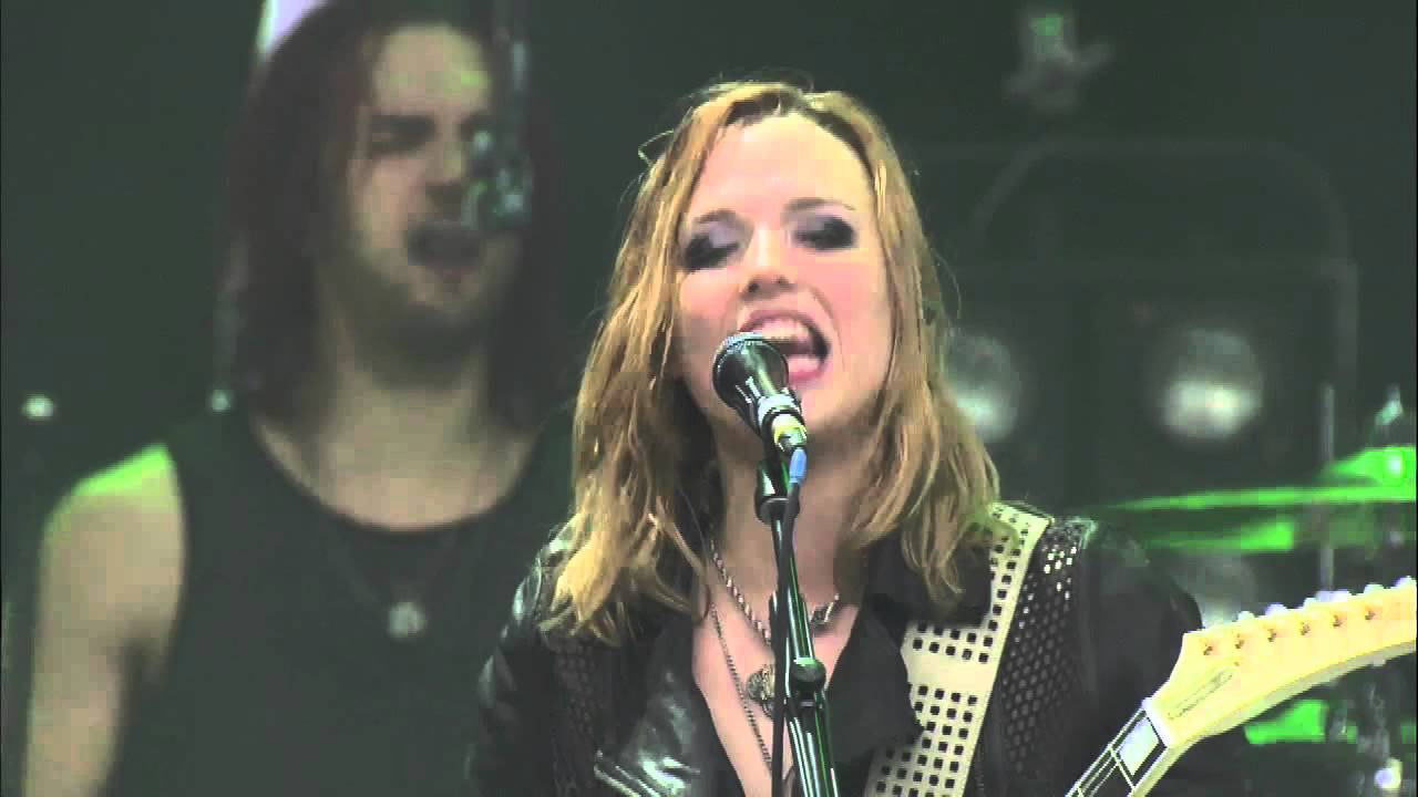 Halestorm I Miss The Misery @ Open Air Gampel 2015 (Live)