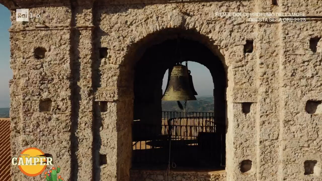 Gerace: la citt&agrave; delle 100 chiese - Camper 22/08/2023