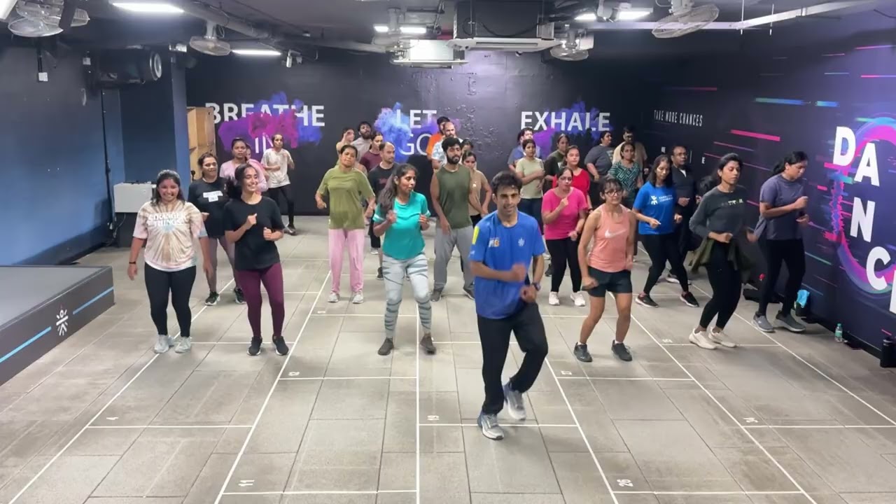 Milegi Milegi, Malleswaram cult evening session