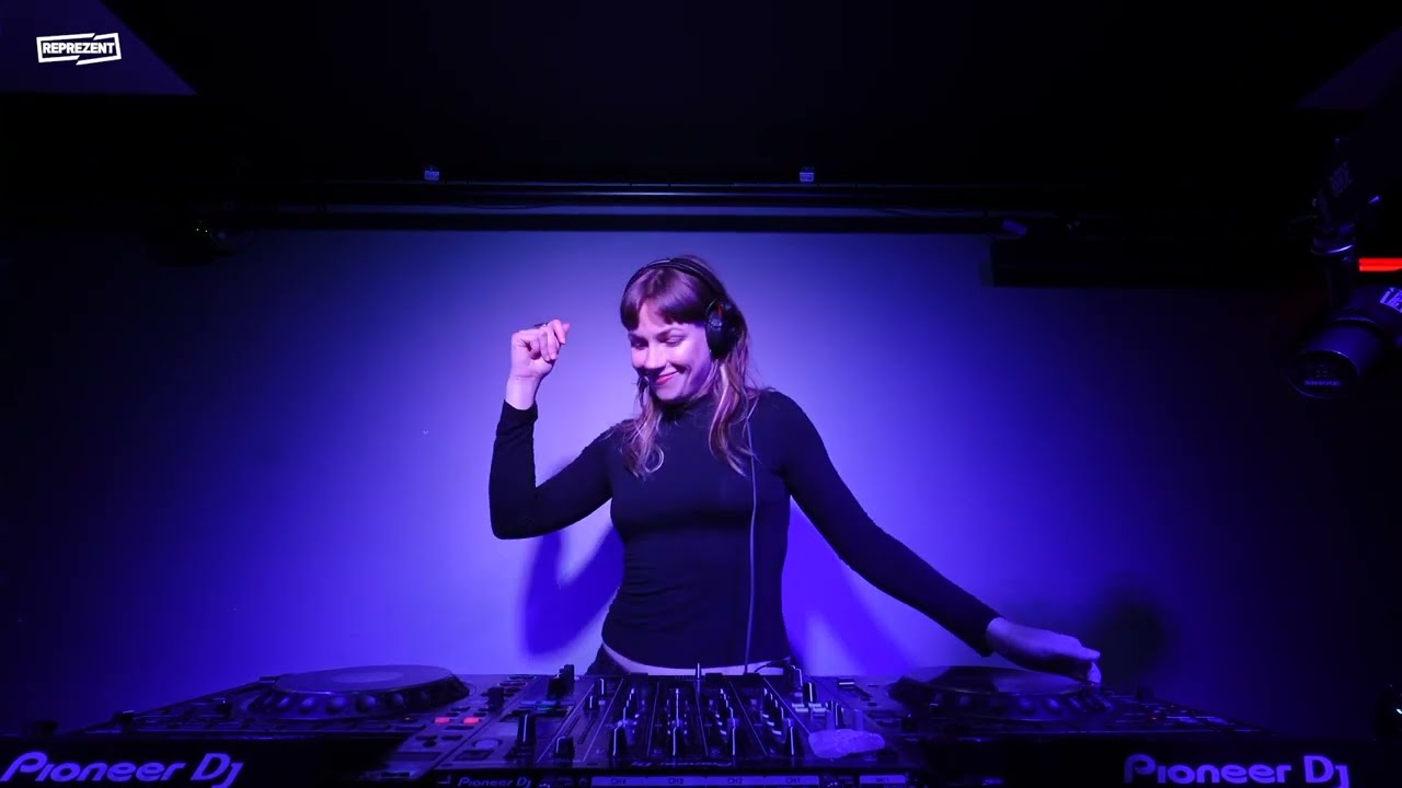 Anaco | International Mix | 🇫🇷 France