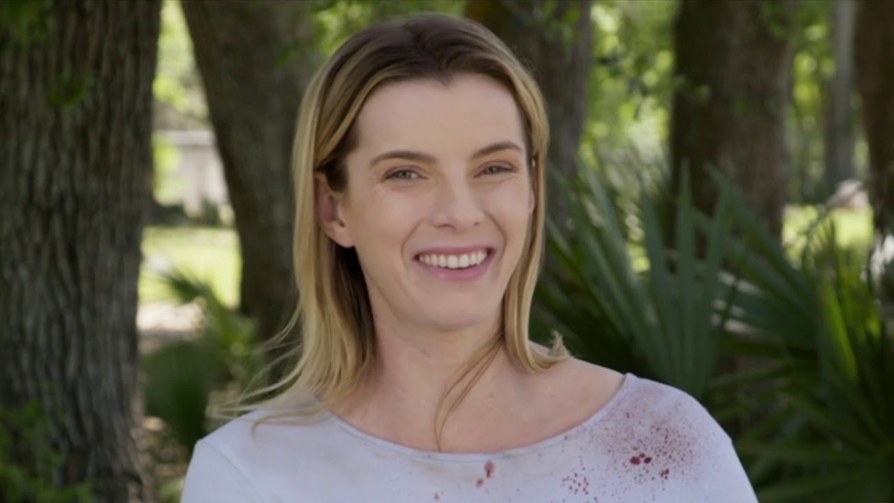 Betty Gilpin: THE HUNT