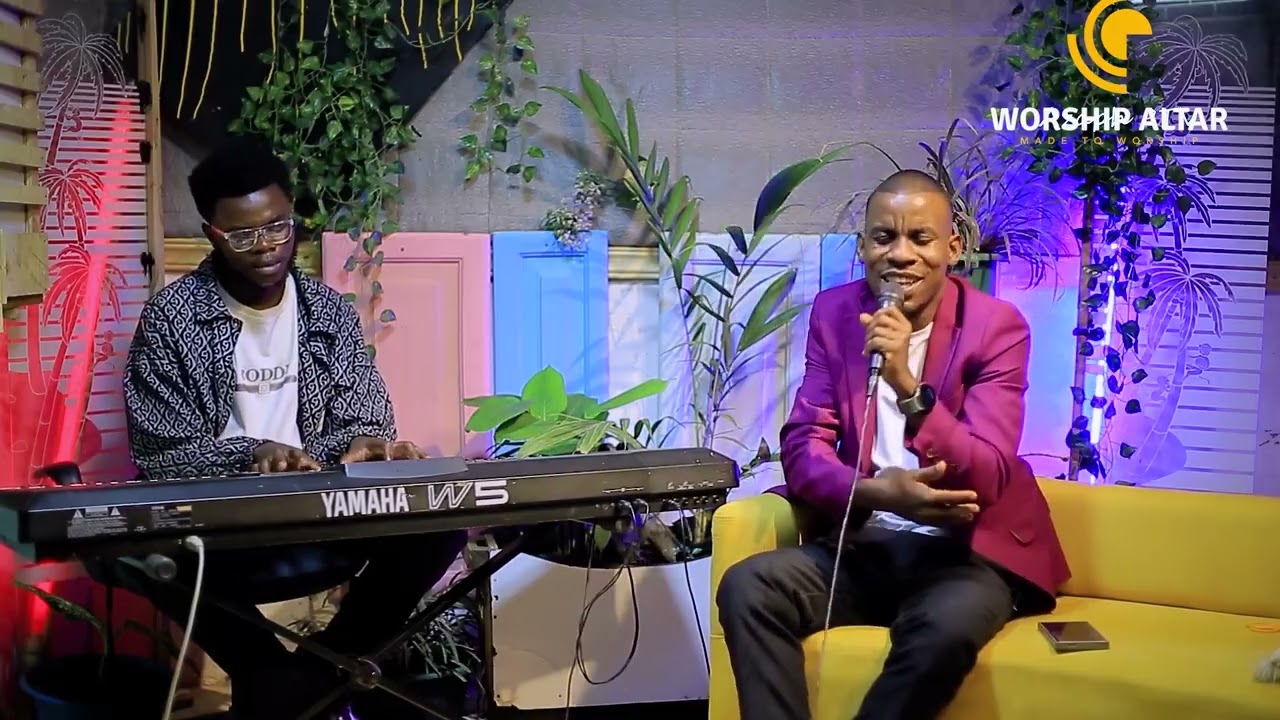Muggaga Steven in amazing worship Session