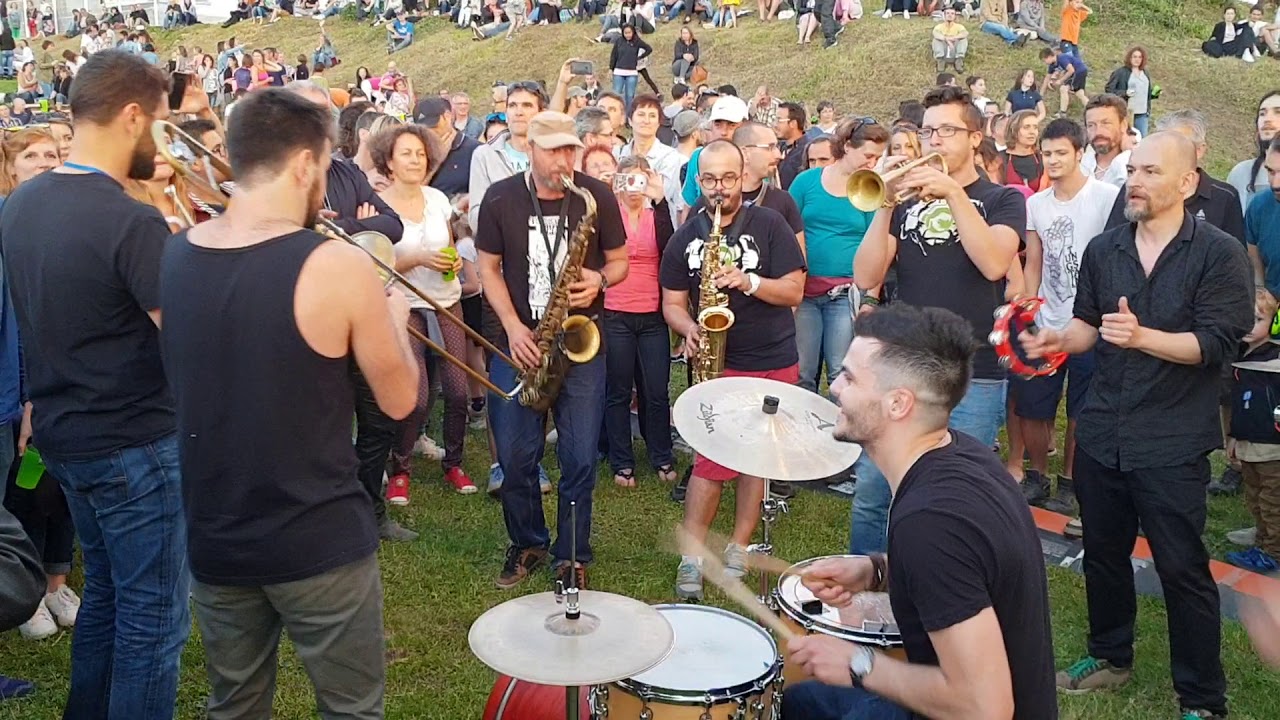 Les Monstros - Brass Band (6) Festival du Tonton 2018